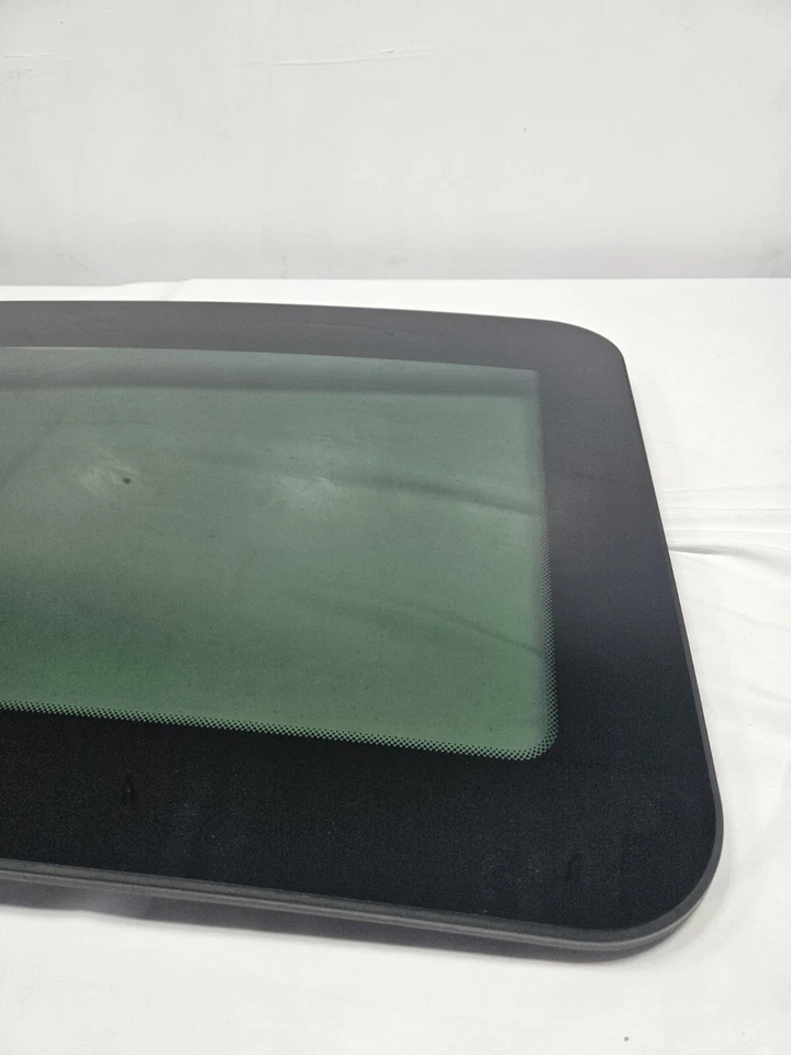 🚘2007-2010 宝马 528xi 535i 528i 535xi E60 SEDAN 仅工厂日光玻璃原始设备制造商 — 第 2/4 张图片