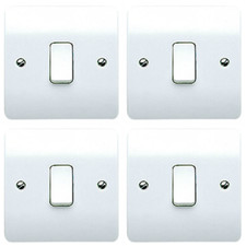 4 x MK K4871WHI Light Switches 1 Gang, 2 Way 10amp. Logic Plus