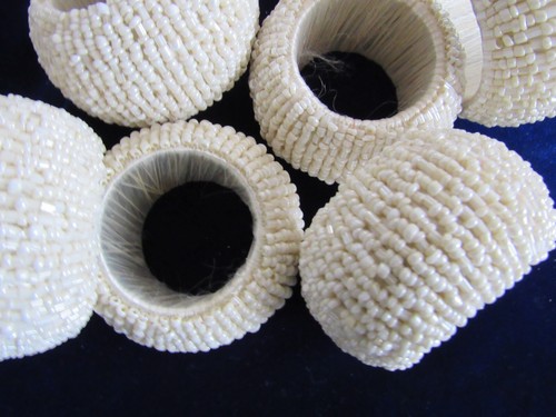 Lot of 6 Pier 1 Imports Beautifully Beaded Napkin Rings Vintage - Picture 2 of 4
