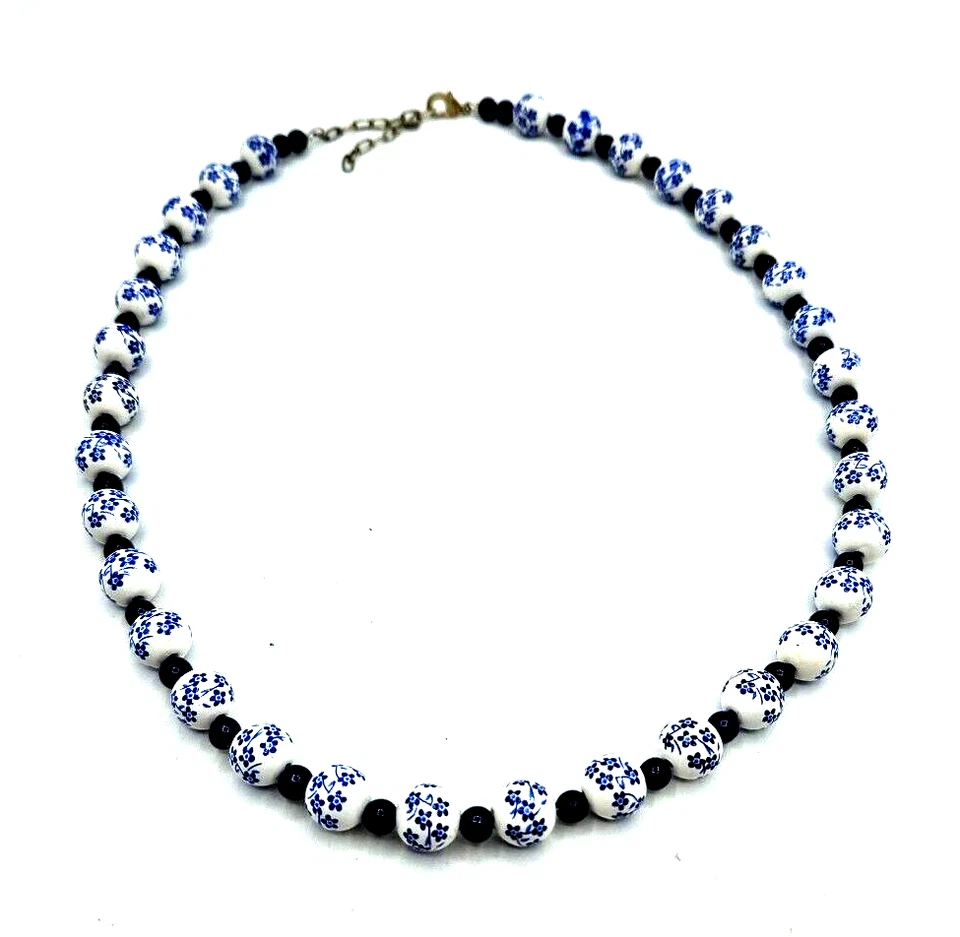 Collar de moda con cuentas de porcelana diseños florales azules de 24 pulgadas Foto 2 de 4