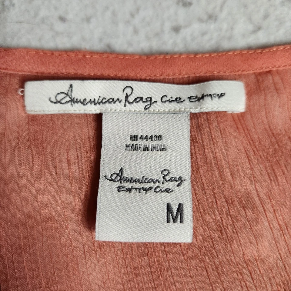 Blusa American Rag para mujer talla M melocotón encaje ribete cuello en V manga larga campesina Foto 4 de 4