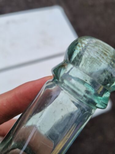 Traditional Glass Bottle The Leeds and wakefield Brewery Vintage Bottle - Picture 3 of 7