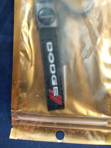 Dodge Black Leather w Dodge Insigna Strap, Dark Gunmetal Hook Key Chain - Foto 6 di 11