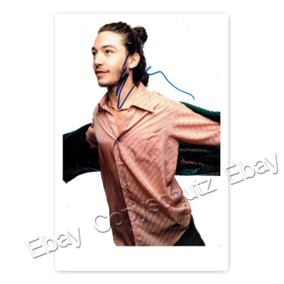 Ezra Miller alias Flash - Justice League - Autogrammfoto [AK3]