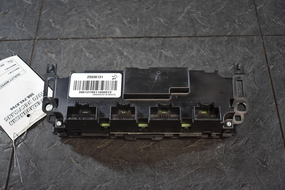 2010-11 GMC Sierra 2500HD двойной зоны автоматический температуры панели управления HAC 25936131 - Изображение 2 из 3