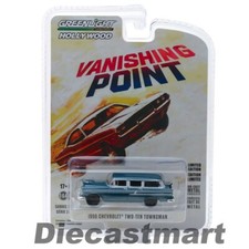 Greenlight 1:64 Vanishing Point 1955 Chevy Two-Ten Townsman Just Married 44840A