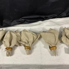 Bed Bath & Beyond Beatley Bone Napkins Rings Set of 5 NWT