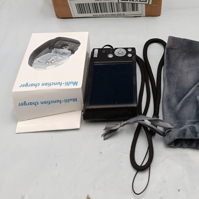 Sony Cyber-Shot DSC-W830 Digital Camera 20.1MP 8x Optical Zoom Black AF Lock