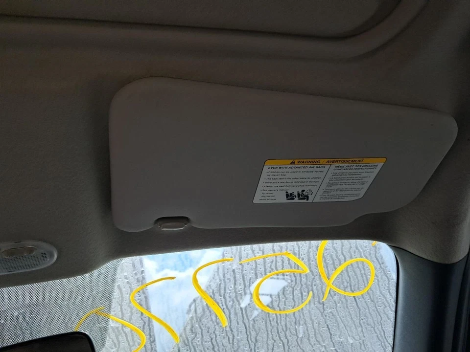 2013 Nissan Juke Passenger Sun Visor Black Used 4DR SUV 268-11744R - Image 2 of 4