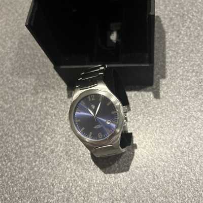 U.S. Polo Association Herrenuhr Boxed und Papiere