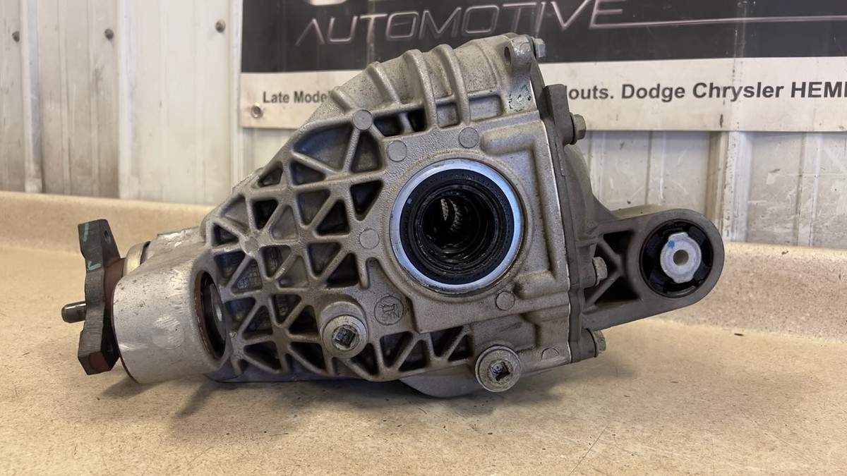 a.kamome ③ 2011 Chevrolet Camaro SS 3.27 Rear Carrier Differential