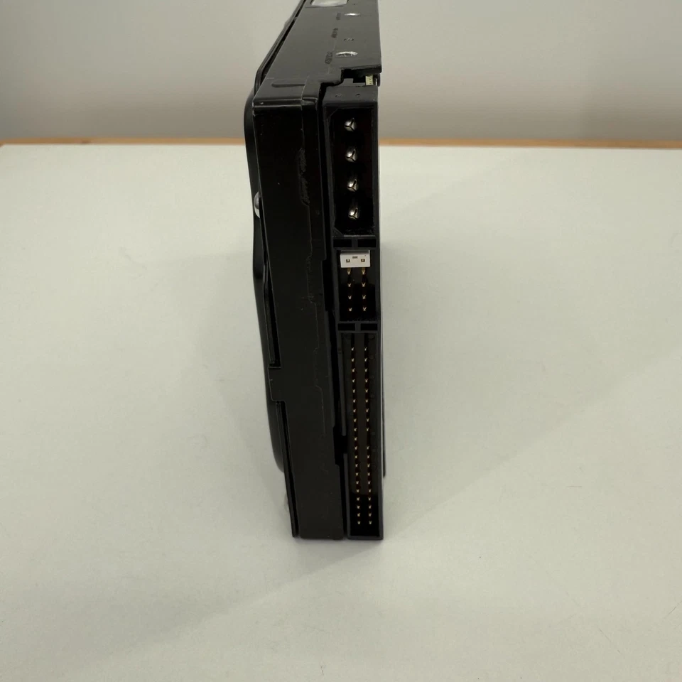 Western Digital 40GB WD400BB Internal 7200 RPM Hard Disk Drive Untested - Image 4 of 4