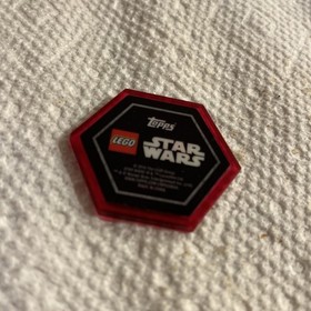 LEGO Star Wars Finn FN-2187 Minifigure sw0716 30605 & Finn Lego Trading Disc