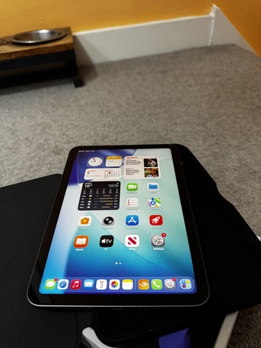 Apple iPad Mini 7 - (2024) Wi-Fi 128GB A17 Pro / Pristine Condition - Picture 5 of 7