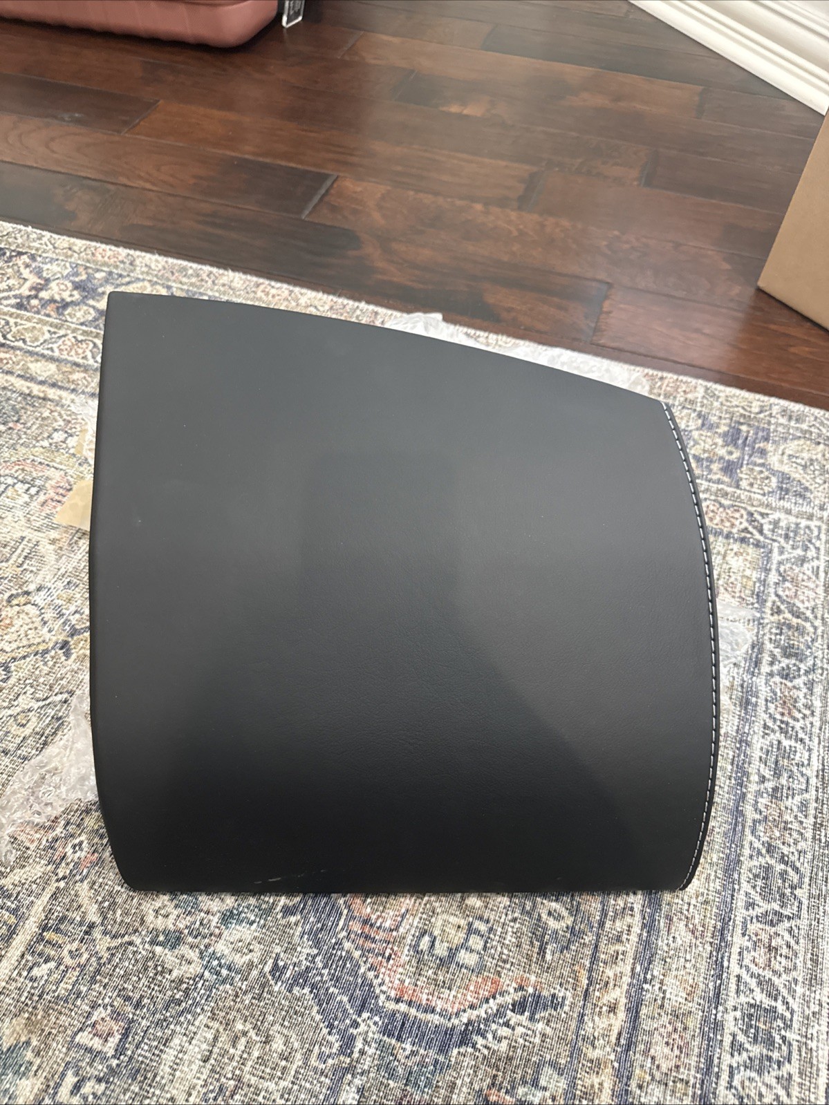 Aston Martin DBS Right Dash cover Black P/N 8D33C044H58AAW