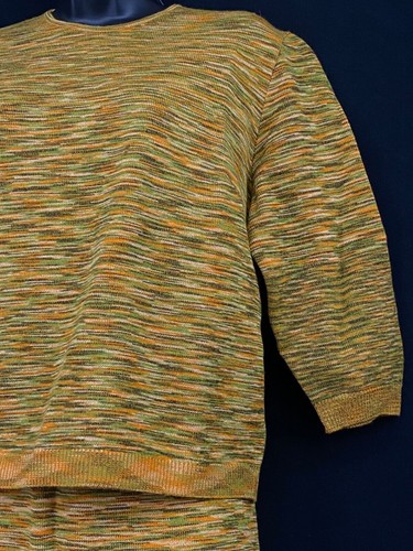 Vintage 1960s 1970s gold sweater skirt suit set, yellow green orange fall mini L - Picture 2 of 6