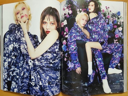4MINUTE HYUN A & DAWN Cutting 12P---Not Whole Magazine/Dazed Korea/Dec. 2021 - Picture 6 of 6
