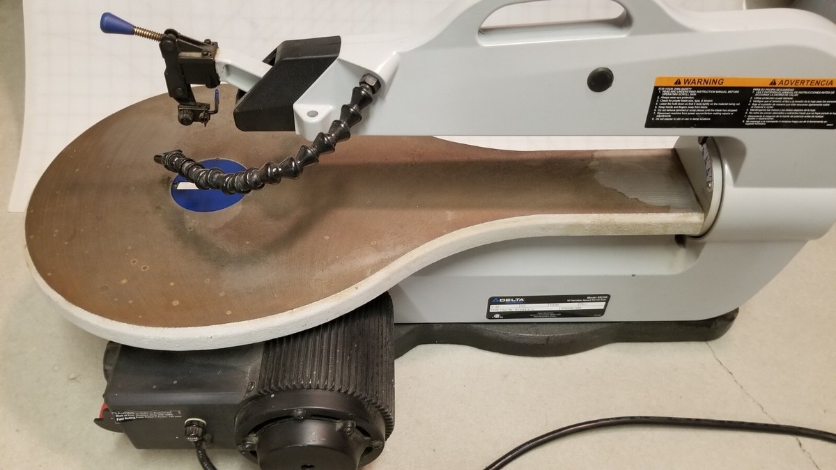 Delta Shopmaster Scroll Saw plus a variety of 194 blades | eBay