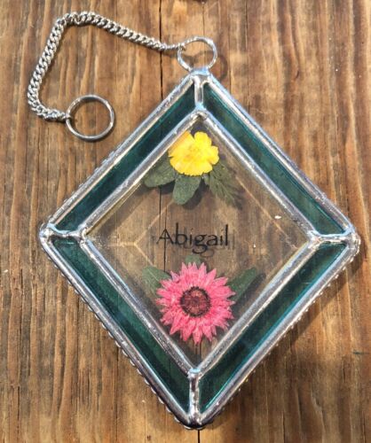 Suncatcher Pressed Flowers in Glass Ornament Window Decor ABIGAIL Prism Car Deco - 第 3/5 張圖片