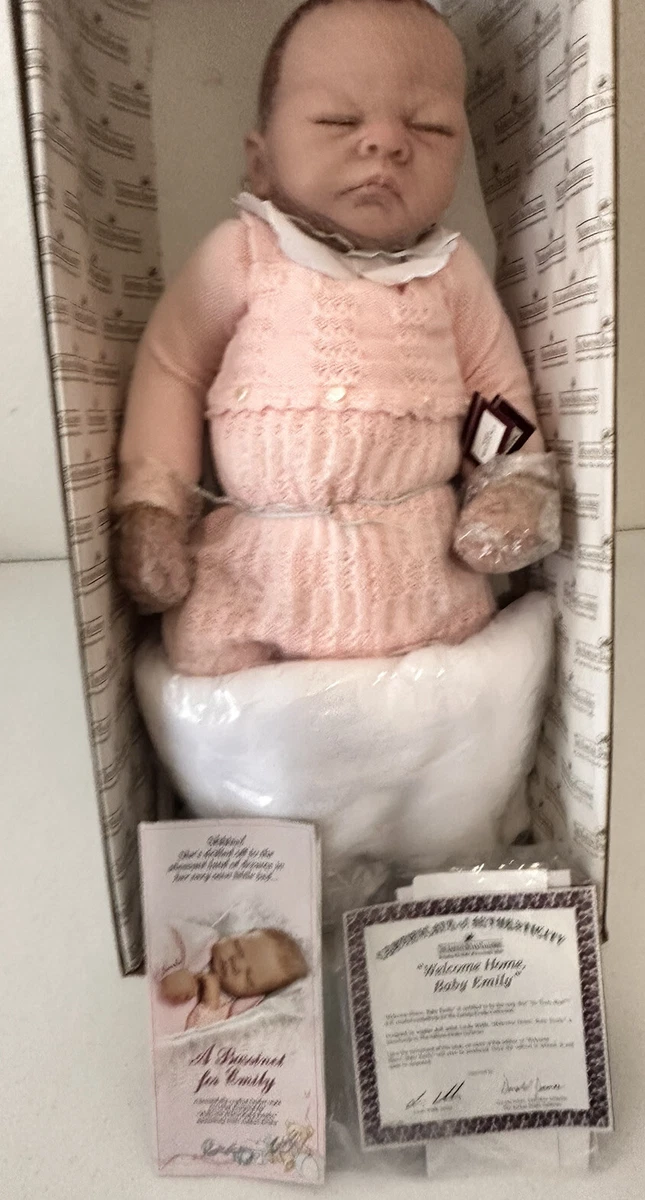NIB Ashton Drake So Truly Real Welcome Home Baby Emily Doll Linda Webb Newborn