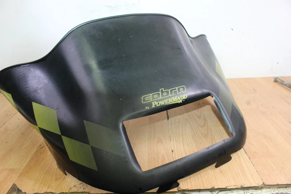 Parabrisas Ski-Doo Summit 583 Cobra 1996/PowerMadd 18" Foto 2 de 4