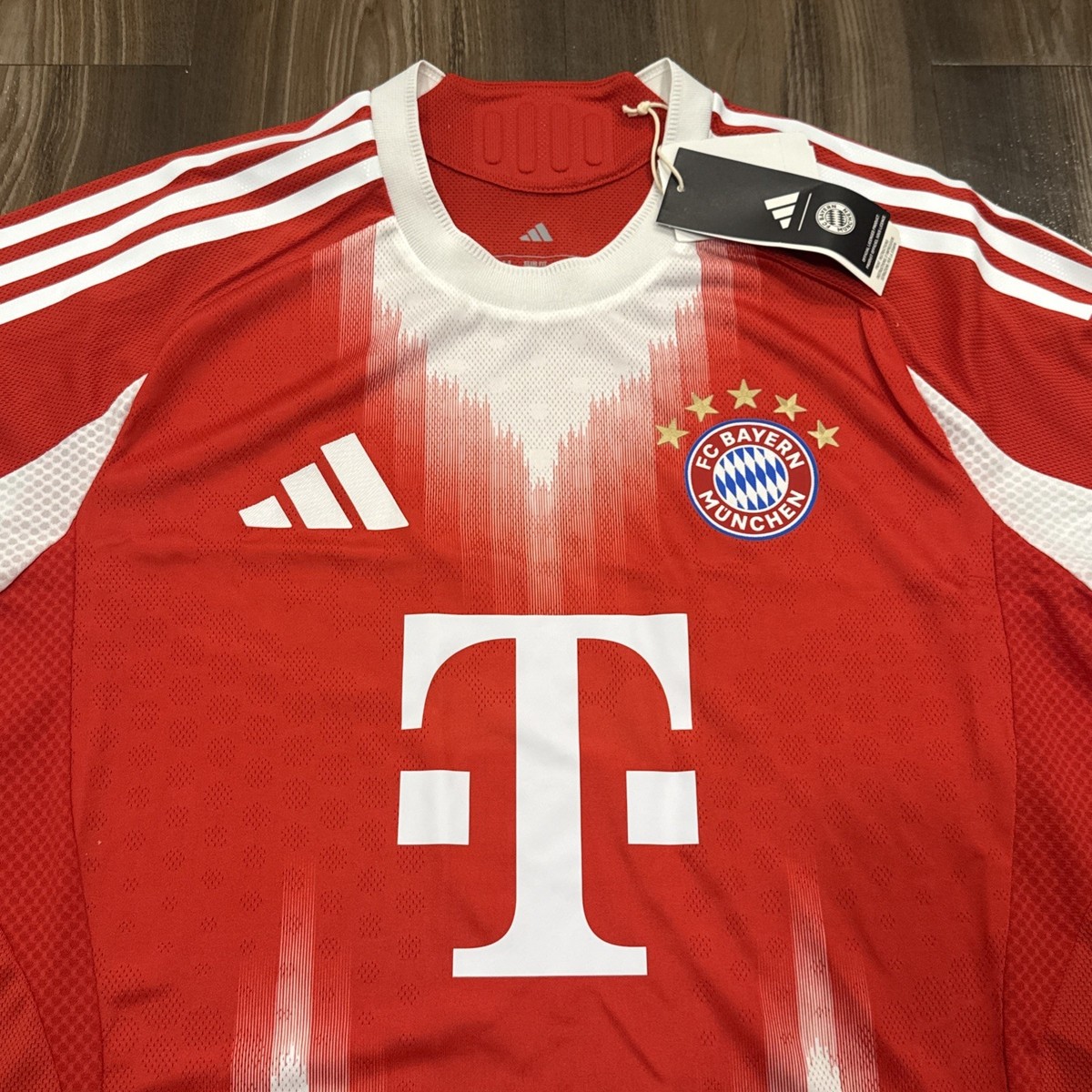 Adidas FC Bayern 25/26 Home Authentic Jersey Red Men's Size XL