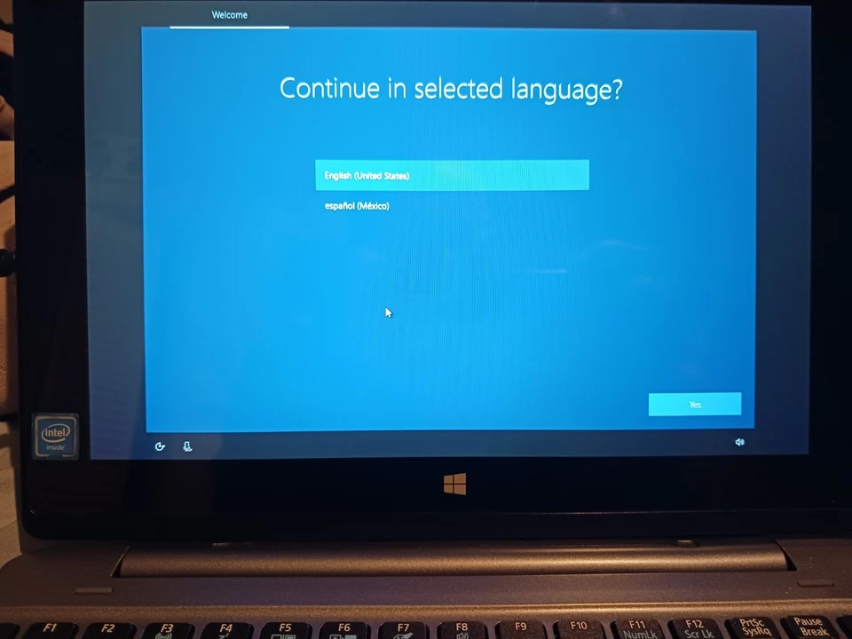 Acer One S1002 Laptop & Tablet 2 in 1 Detachable Keyboard 2GB/32GB Windows 10 - Image 2 of 4