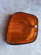 Mercedes S-Klasse W126 Blinker vorne links orange ORIGINAL BOSCH 1305233061 T164 Mercedes S-Klasse W126 Blinker vorne links orange ORIGINAL BOSCH 1305233061 T164