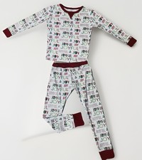 Wondershop Kids Joyful Pajama Set Size 8 Holiday PJs Top Bottom