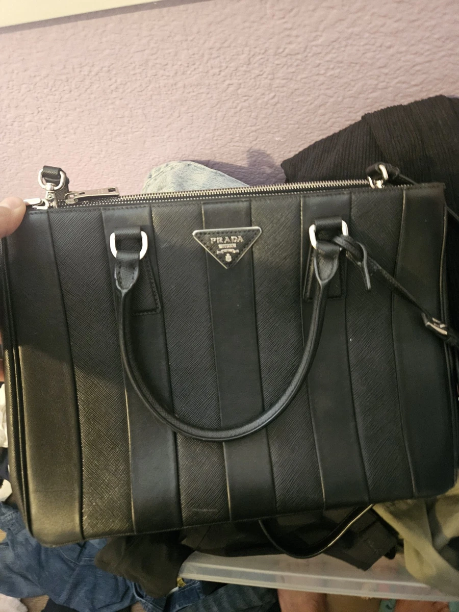 PRADA ショルダーバッグ ブラック バッグ & ハンドバッグ 女性用 | eBay