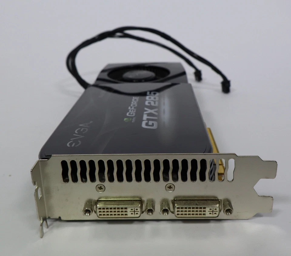 EVGA GeForce GTX 285 Mac Edition Card with cables 01G-P3-1080-TR - Image 4 of 4