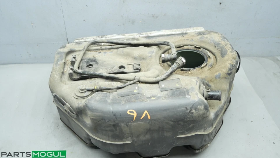 06-10 SATURN SKY / PONTIAC SOLSTICIO TANQUE DE COMBUSTIBLE MONTAJE OEM Foto 2 de 4