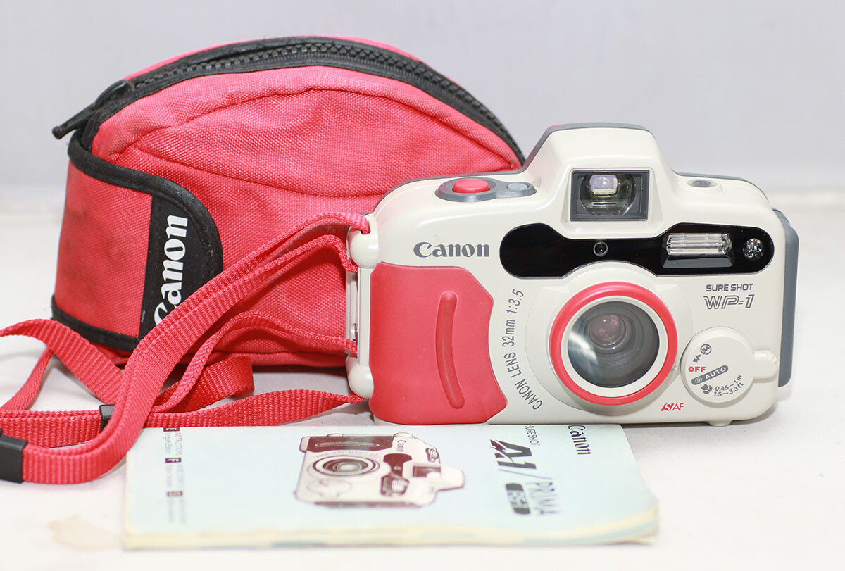 Canon Autoboy D5 コンパクトカメラ ケース付き Canon Autoboy D5 コンパクトカメラ ケース付き Canon Autoboy D5