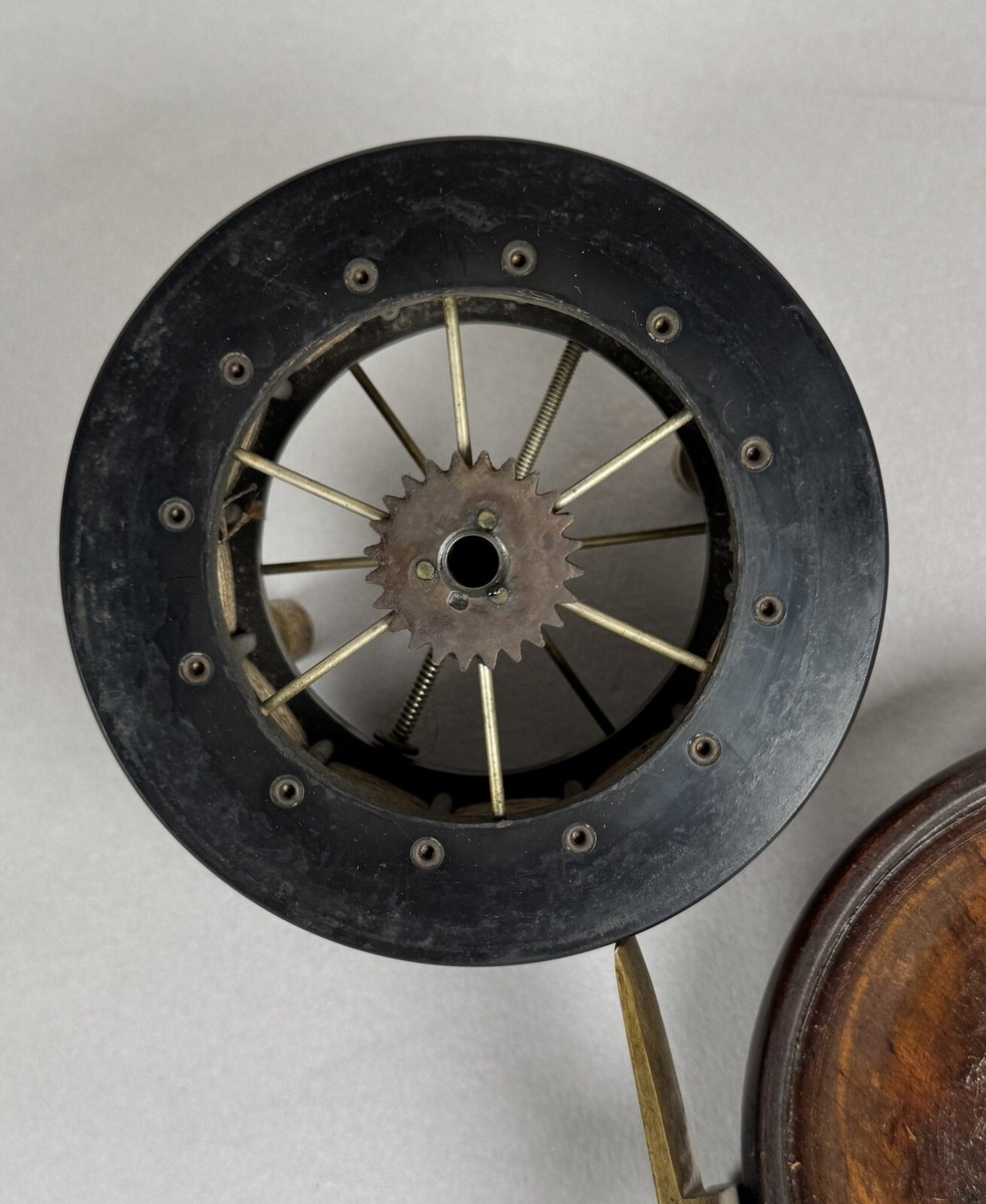 Antique Allcocks Coxon 4” Aerial Six Spoke Walnut Wood Reel Antique Allcocks Coxon 4” Aerial Six Spoke Walnut Wood Reel