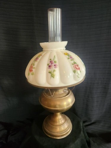 Rayo Kerosene Oil Hurricane Lamp Antique 1905 Converted To Electric Milk Glass