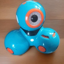 Wonder Workshop DA01 Dash Robot Blue  Interac...