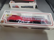 Bachmann HO Scale, Santa Fe #0633 U36B Diesel...
