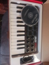 Akai Professional MPK Mini Play Laptop Production Keyboard 