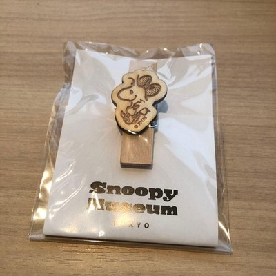 Tokyo Snoopy Museum wooden clip #dba8e5