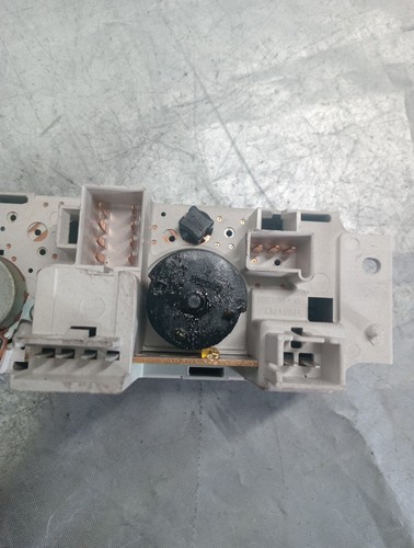 2003 Chevy Express GMC 2500 CLIMATE TEMP CONTROL MODULE A/C HEATER SWITCH OEM - Picture 3 of 4