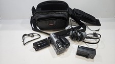 Canon VIXIA HF200 Digital Camcorder Video Camera W Bag  Charger