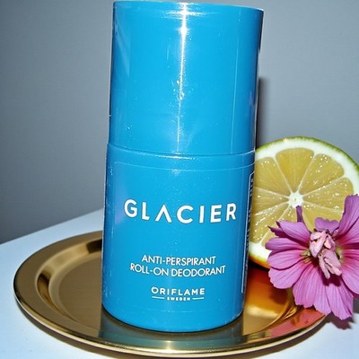 Oriflame Glacier Anti Transpirant Herren Roll On Deo Zitrone Holzig Spritzig EU