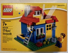LEGO Desk Accessory 40154 Pencil Pen Holder House With Minifigures