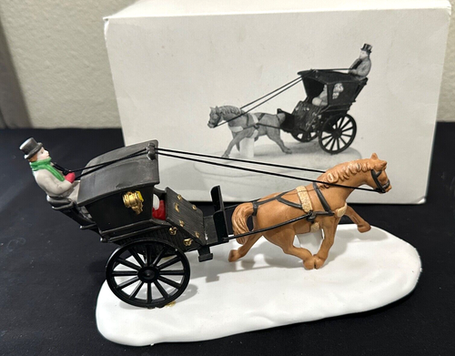 Dept 56 Heritage Village Collection Dickens Village KING'S ROAD CAB #55816 w/Box - Picture 4 of 11