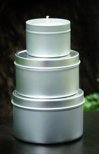 GIFT PACK of 3 CARDAMOM GINGER ORANGE Scented ECO SOY CANDLE TIN + SNUFFER LIDS - Foto 1 di 7