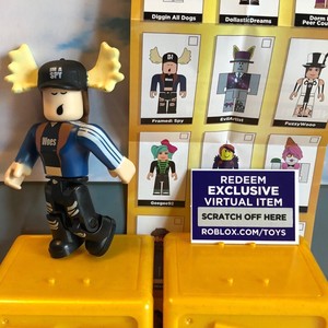 Roblox Toys Gold Series 2 Robux Hack Sites - 