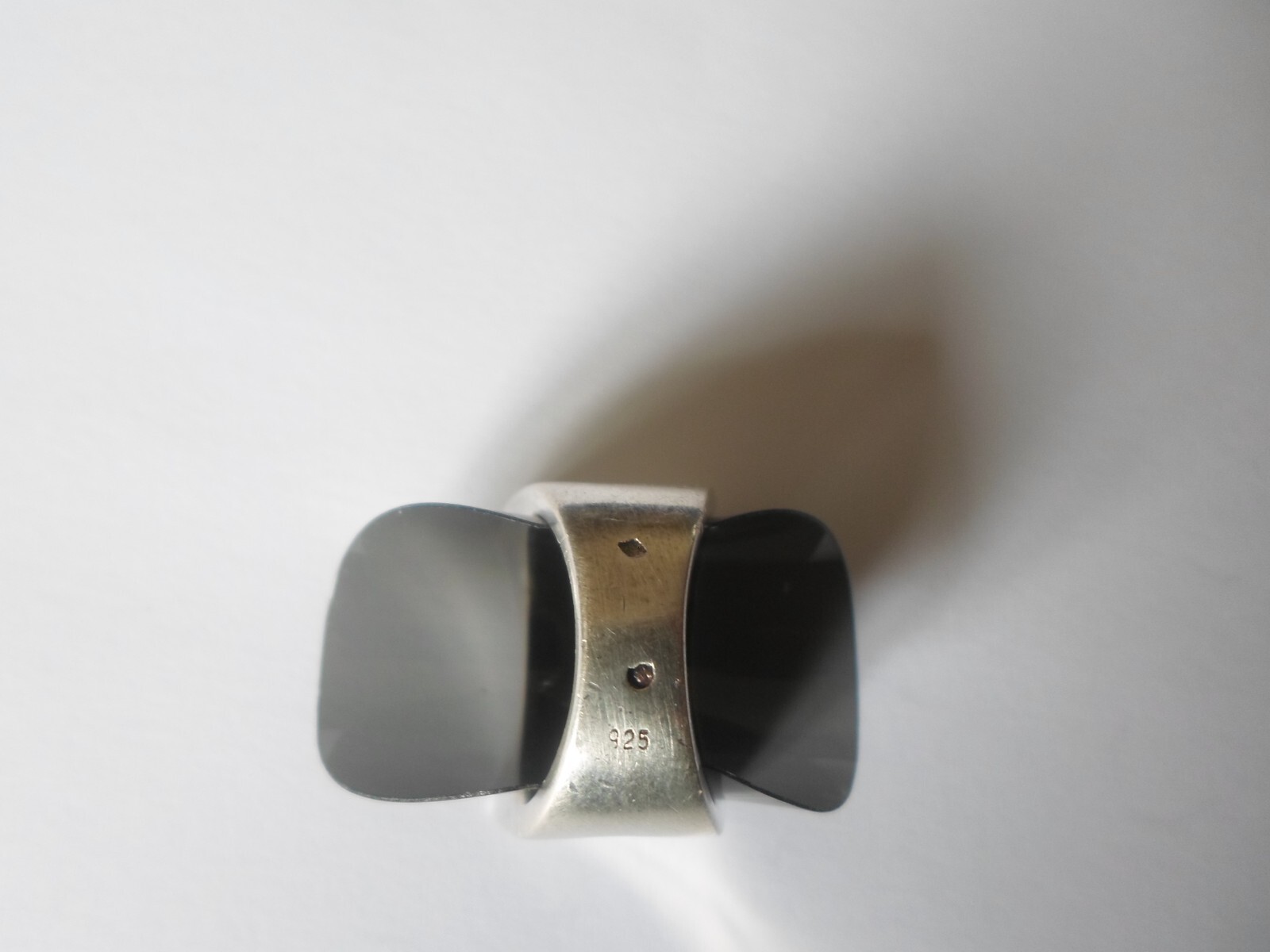 solid silver ring, knight, marbled brown rectangl… - image 6