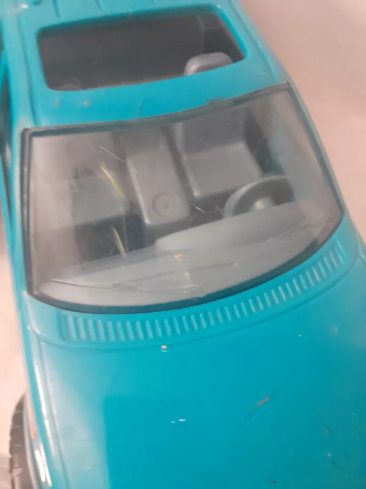 Nylint Horse Stables Ford Expedition and Horse Trailer Vintage 1996 1997 Toy - Image 4 of 4