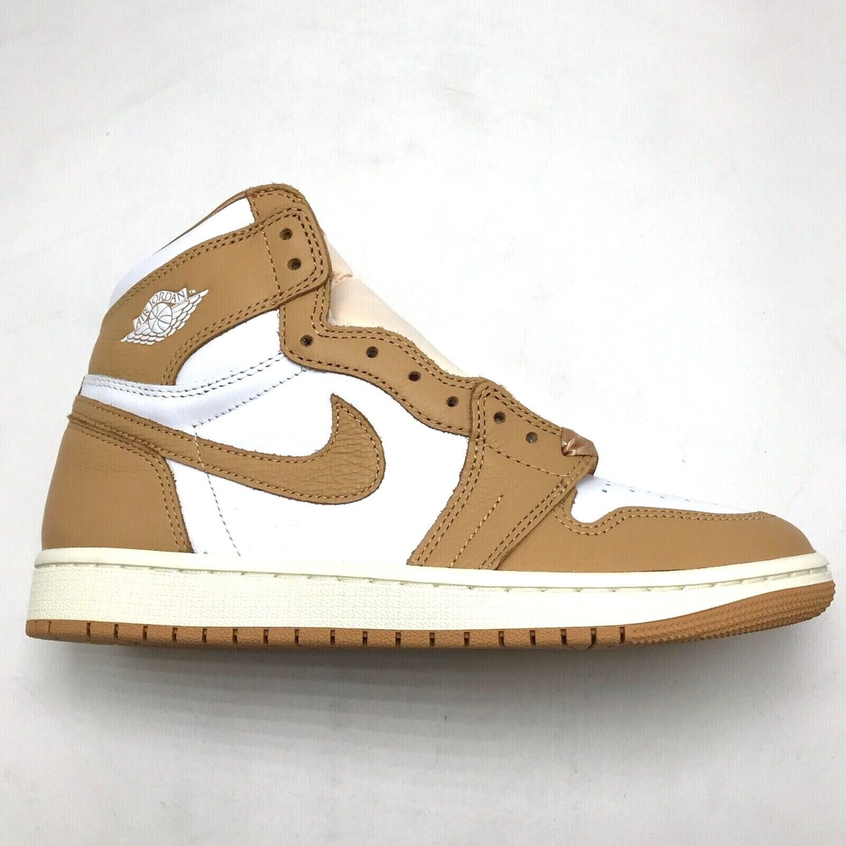 NIKE★WMNS AIR JORDAN 1★PRALINE Dropping Soon: Women's Air Jordan 1 Retro High OG “Praline