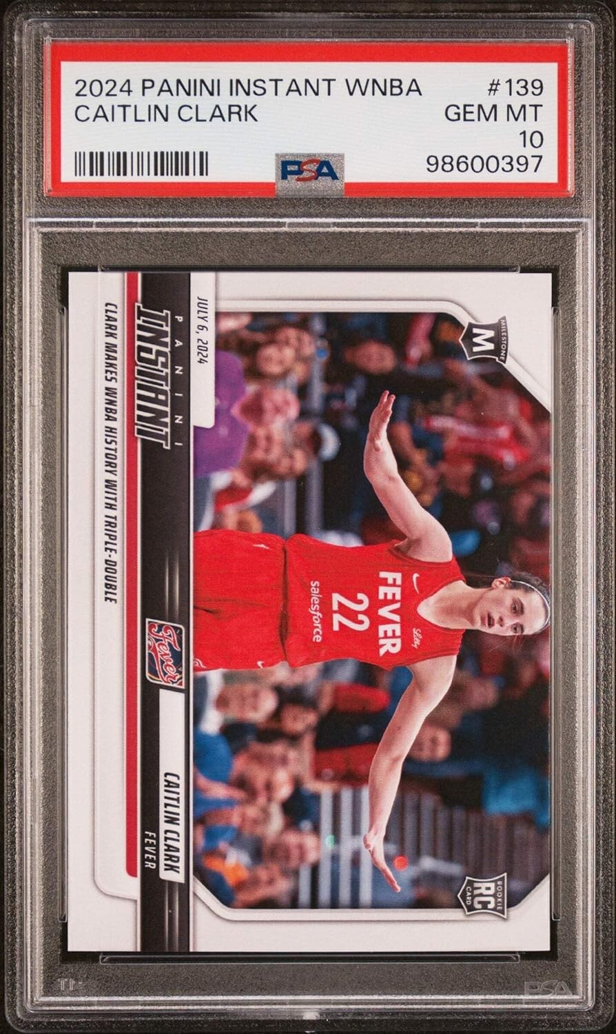 Caitlin Clark #02 + Graded PSA 10 Rookie Card Bundle Funko POP! WNBA: Fever Case view 4